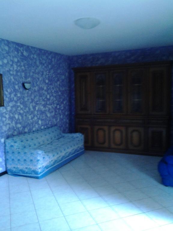 Villetta Rossini Appartamento Da Condividere Con Me Luciano Servizio Ospiti Taxi Driver Navetta No Wifi 2 Camera Da Letto Per 5 Persone Valbrembo Bagian luar foto